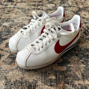 Nike Cortez Sneakers Size 6
